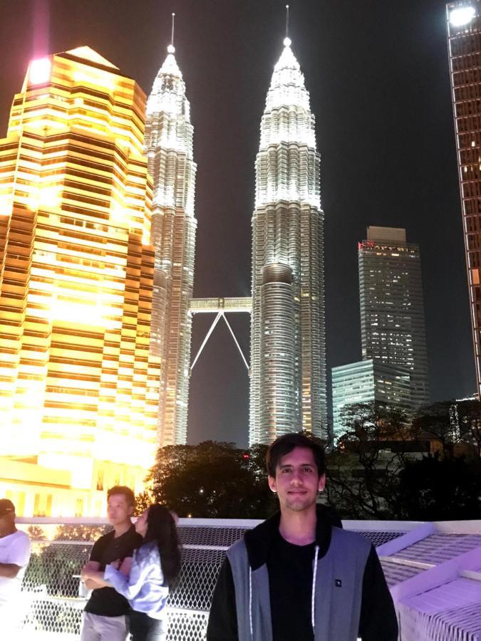 Klcc Legasi Direct View With A Superking Bed At A 3-Bedroom Premium Unit Kuala Lumpur Exterior foto