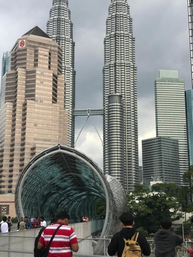 Klcc Legasi Direct View With A Superking Bed At A 3-Bedroom Premium Unit Kuala Lumpur Exterior foto
